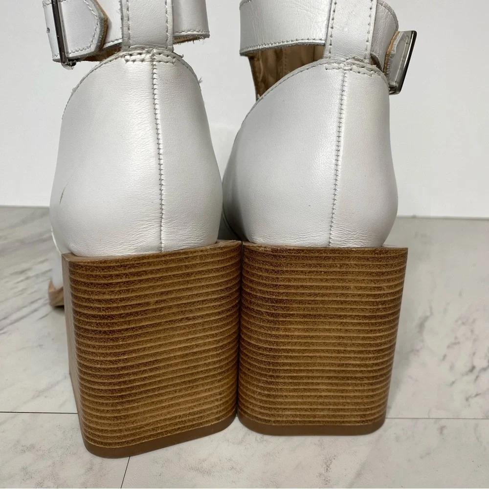 New! Free People Brady Square Toe White Leather Buckle Shootie Bootie 39.5